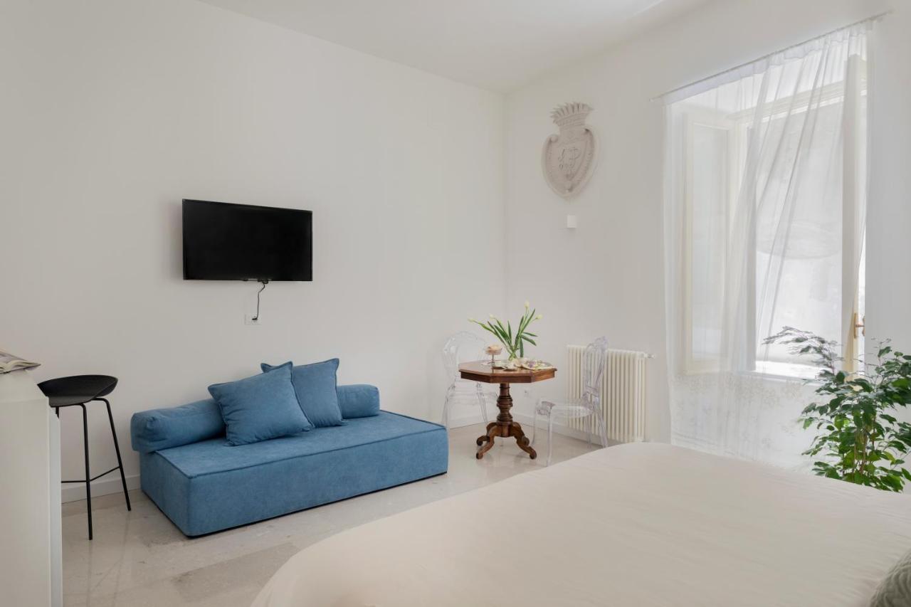 Palazzo Ventimiglia Lodge & Suites Palermo Esterno foto